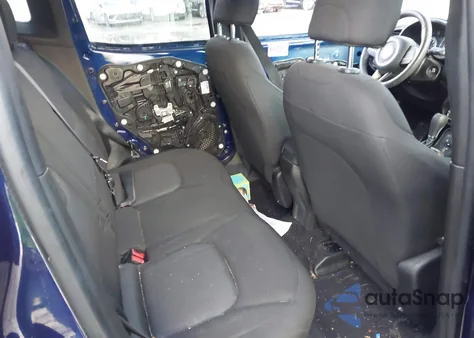 2017 Jeep Renegade Sport 4X4 z USA, uszkodzony, nr VIN ZACCJBAB4HPE67465